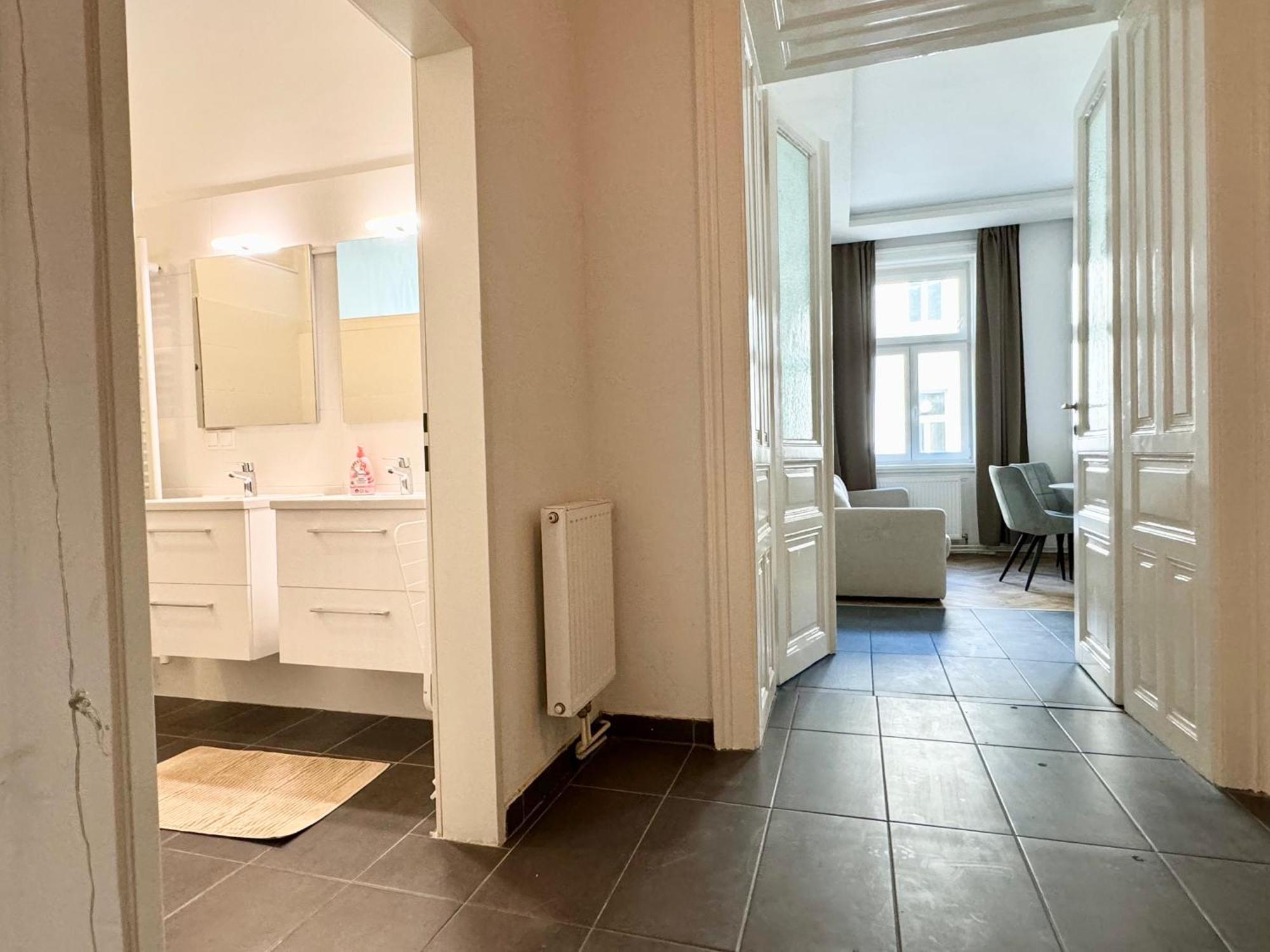 Premium Apartment Located At The Famous Vienna Kutschkermarkt Ngoại thất bức ảnh