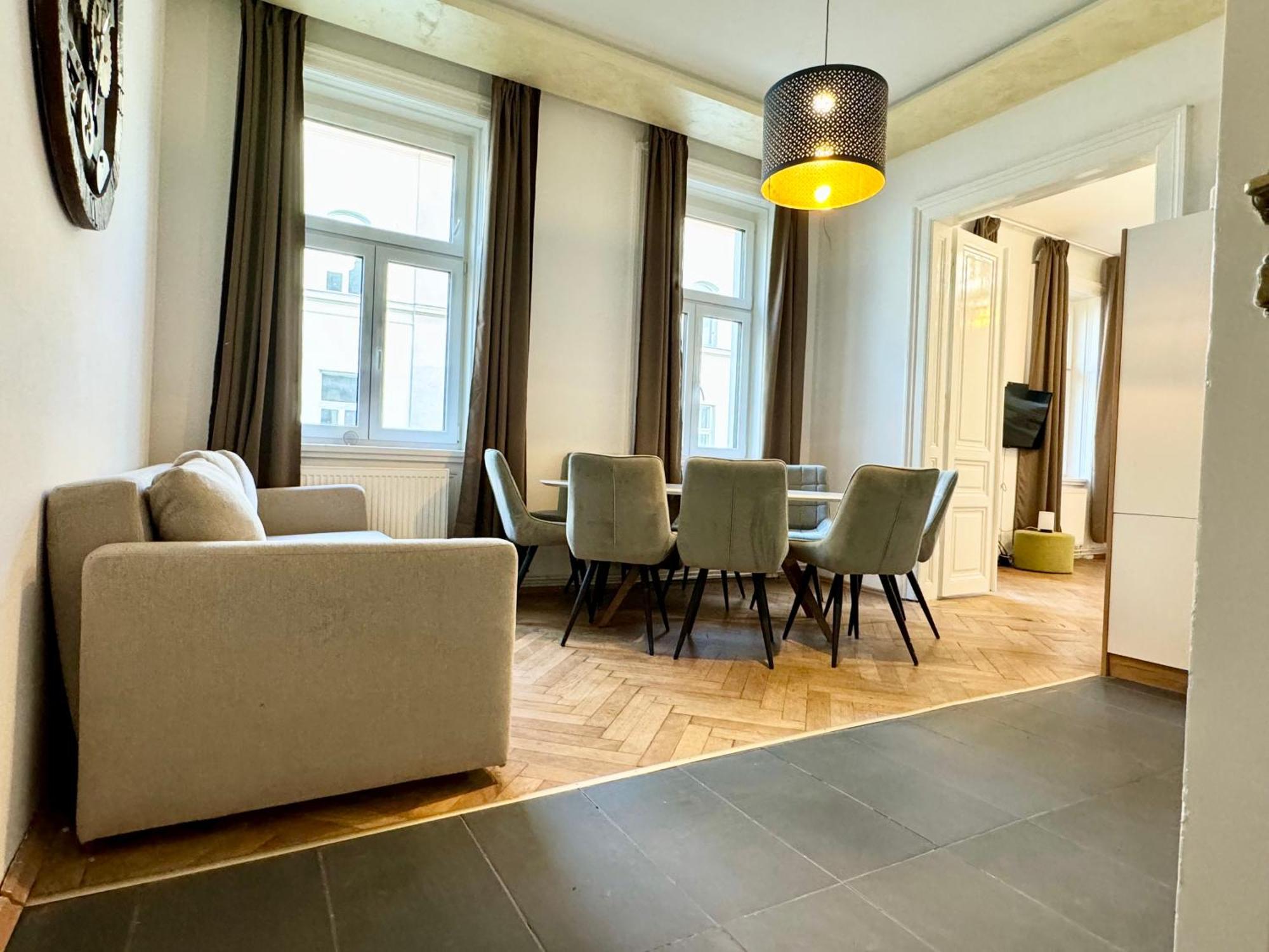 Premium Apartment Located At The Famous Vienna Kutschkermarkt Ngoại thất bức ảnh